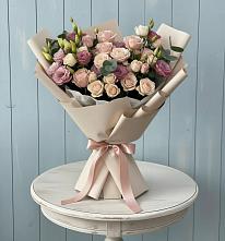 Букет цветов из:  Розы и Лизиантусы в Североонежск