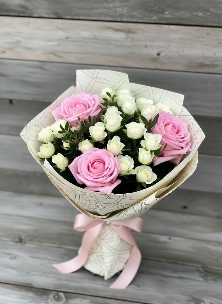 Букет цветов из: Розы в Североонежск