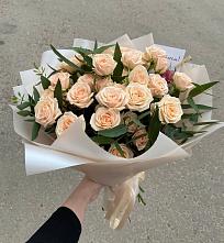 Букет Кремовые розы Латте в Североонежск