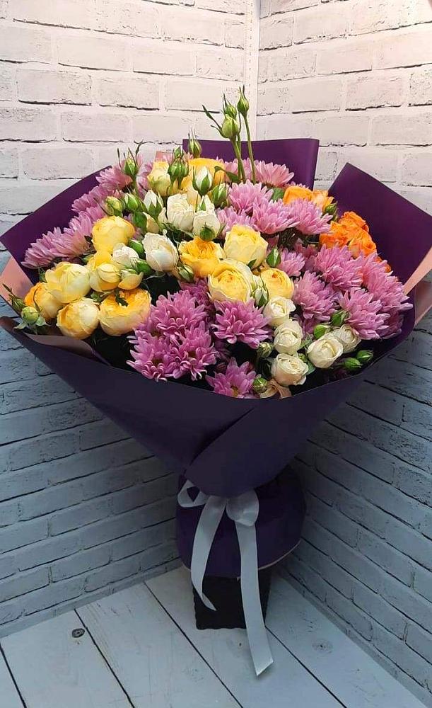 Букет цветов из: Хризантемы и Розы в Североонежск