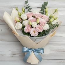 Букет цветов из:  Лизиантусы в Североонежск