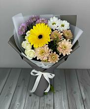 Букет цветов из:  Розы, Герберы и Хризантемы в Североонежск