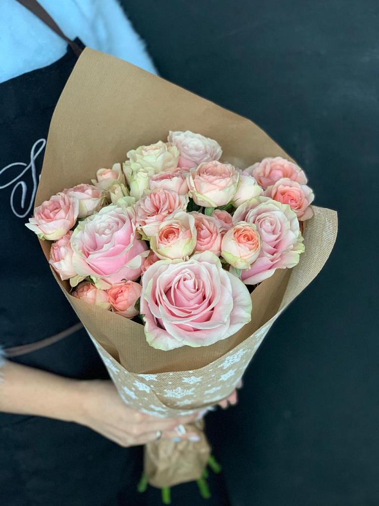 Букет цветов из: Хризантемы и Розы в Североонежск