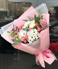 Букет цветов из:  Розы, Лизиантусы и Хризантемы в Североонежск