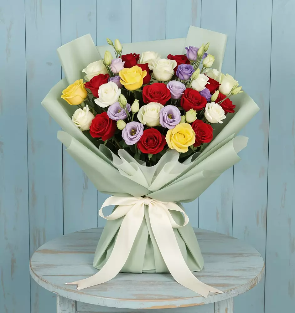 Букет цветов из: Розы в Североонежск