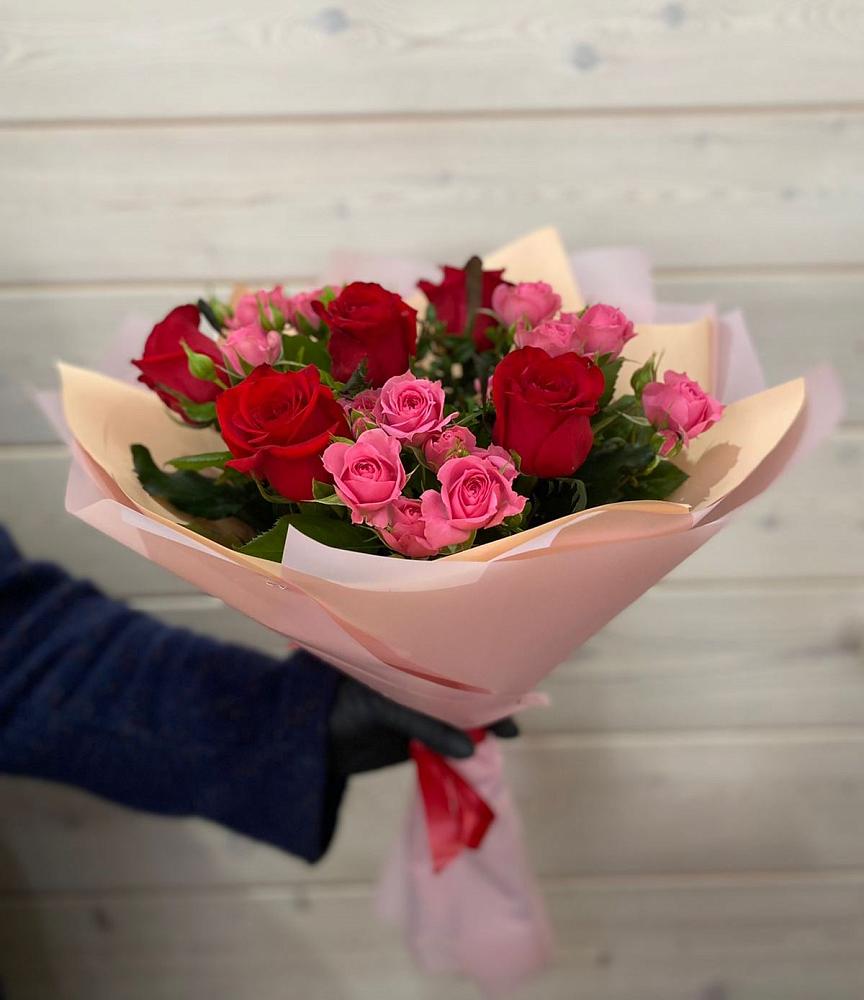 Букет цветов из: Розы в Североонежск