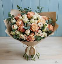 Букет цветов из:  Альстромерии и Розы #REPLACE_PRED# Североонежск