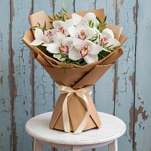 Букет цветов из:  Орхидеи и Розы в Североонежск